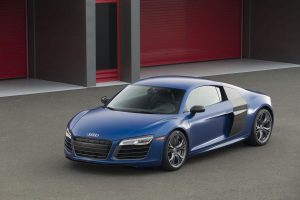 Audi-R8-V10-5circle5