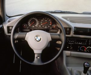 BMW M5 e34