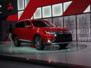 Mitshubishi Outlander1