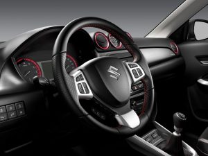 Vitara_S_interior 1