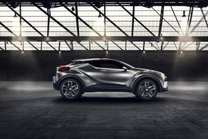 Toyota CHR_Concept_03_Sept2015__mid