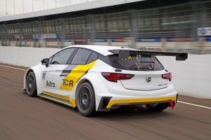 Opel Astra TCR