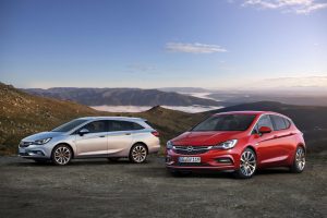 Opel Astra Sports Tourer & Opel Astra