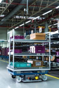 BMW autonómny vozík