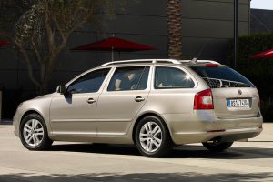 skoda-octavia-combi_2396_11