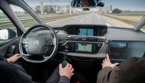 Citroen Picasso autonomna jazda - 002