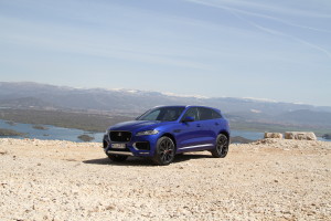 Jaguar F-Pace - 012