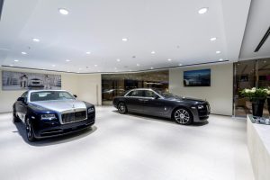 Rolls-Royce showroom v Prahe