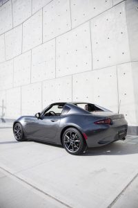 Mazda MX-5 Fastback