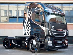 Iveco_EmotionalTrucks_AllBlacks
