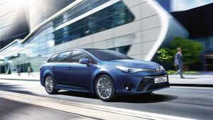 toyota-avensis-2015-exterior-tme-001-a-full_tcm-3047-400909