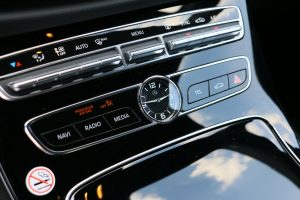 Mercedes-Benz E-Klasse w213 vs w124