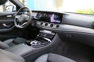 Mercedes-Benz E-Klasse w213 vs w124