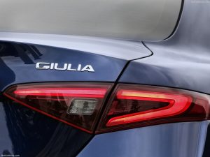 Alfa Romeo Giulia.5