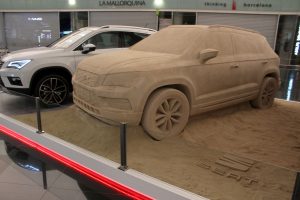 Seat Ateca socha z piesku