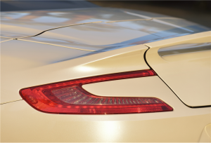 Aston Martin Vanquish_12