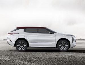 GT-PHEV Concept CG - side