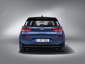 Hyundai i30 (2)