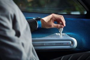 Mercedes-Benz Vision Van – Interior, Joystick Control