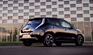 Nissan reveals stylish new LEAF Black Edition