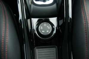 Peugeot 2008 1.2 PureTech AT.10