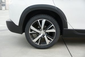 Peugeot 2008 1.2 PureTech AT.4